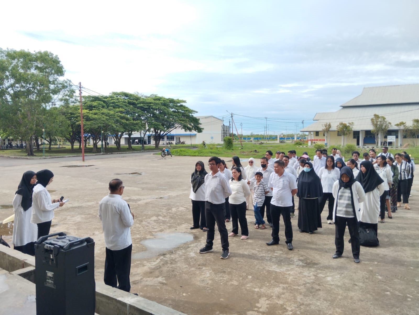 APEL BULANAN DOSEN DAN TENDIK FAKULTAS KEGURUAN DAN ILMU PENDIDIKAN 